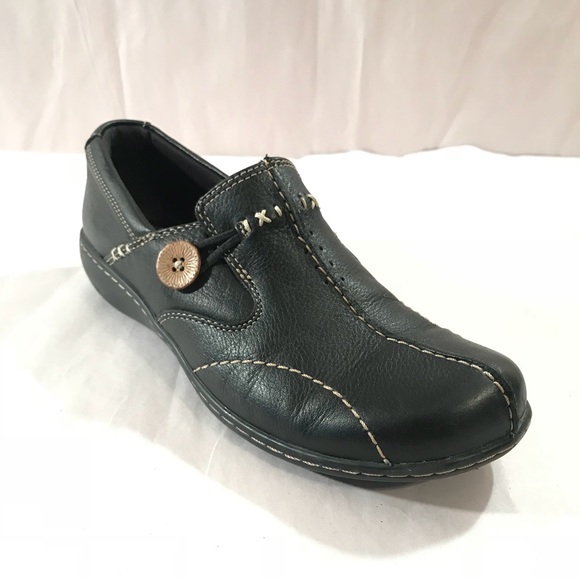 clarks button shoes